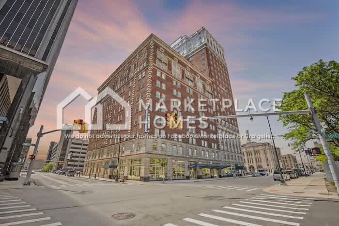 525 W Lafayette Blvd