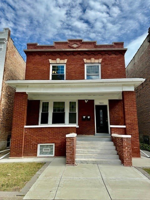 7823 S Morgan Street