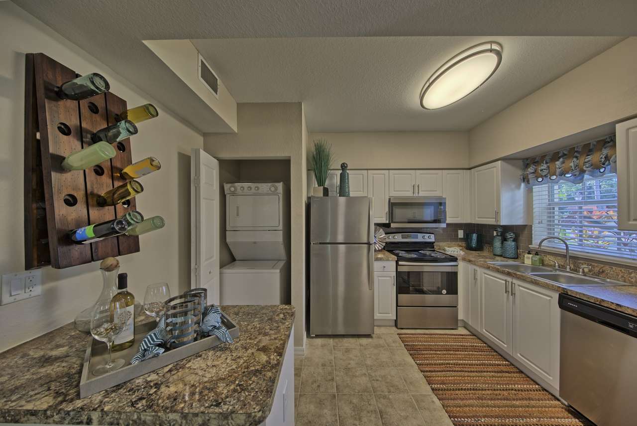 Toledo Club Apartment homes