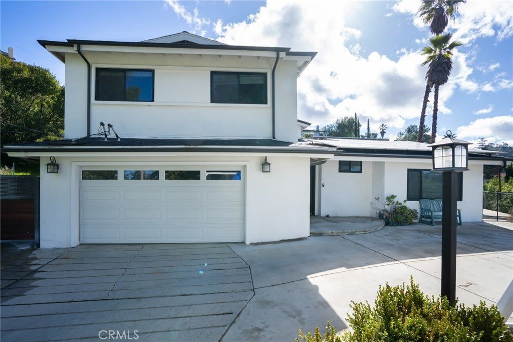 4376 Pampas Road