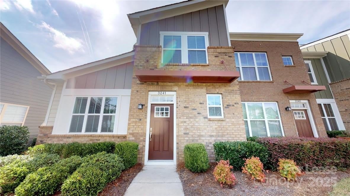 3241 Bending Birch Place