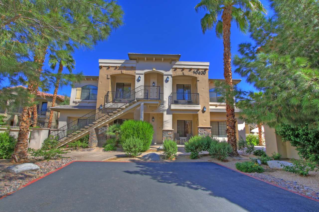 50630 Santa Rosa Plaza unit: 8