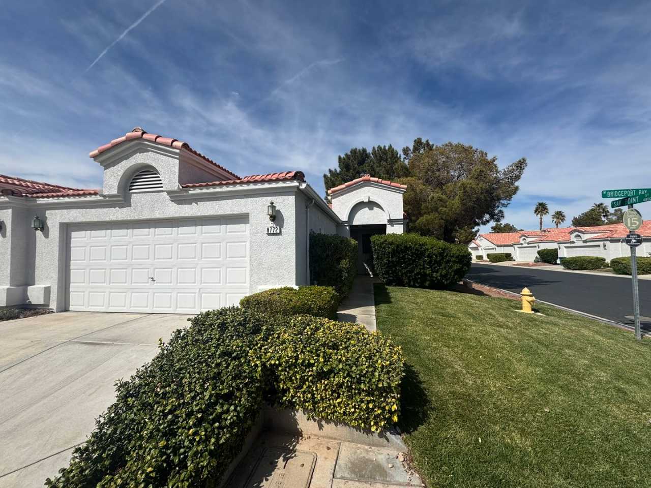 Gorgeous 1-Story Townhome - Gated Community w/ Pool  Spa!