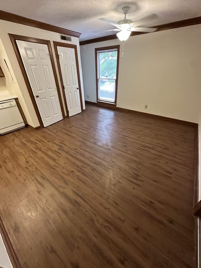 3520 Ivy Commons Drive