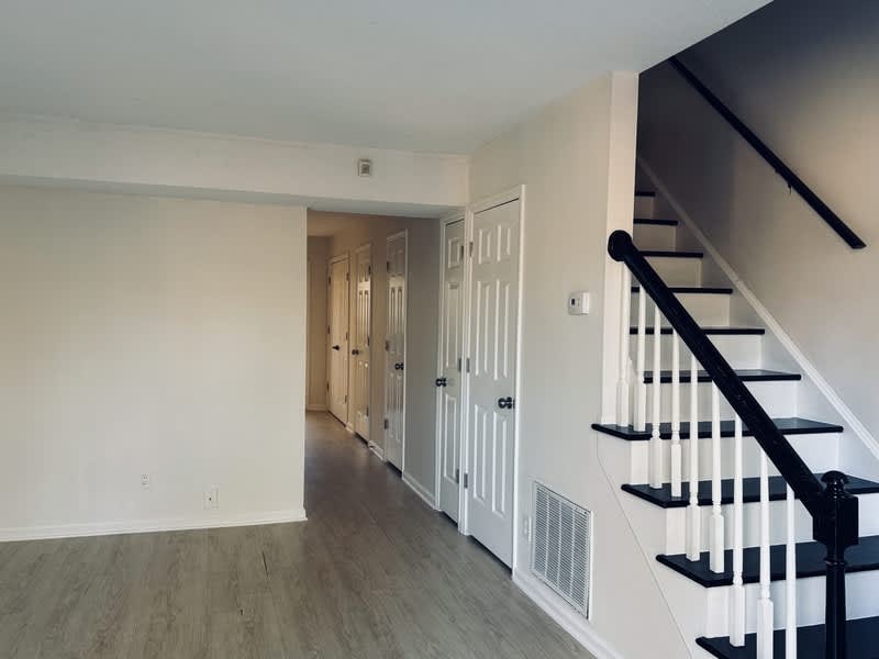 1513 Kendall Drive - 1