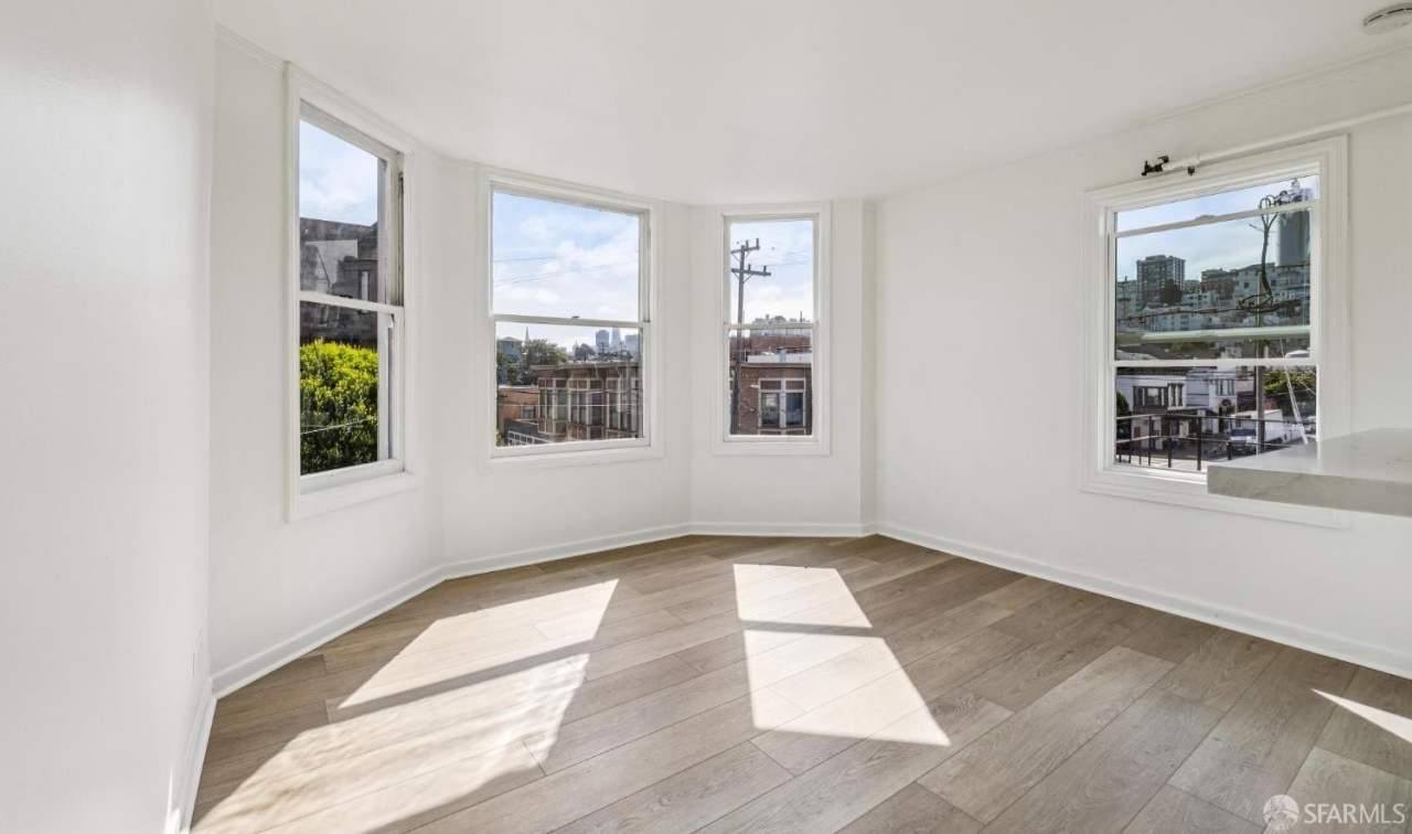 3235 Fillmore Street