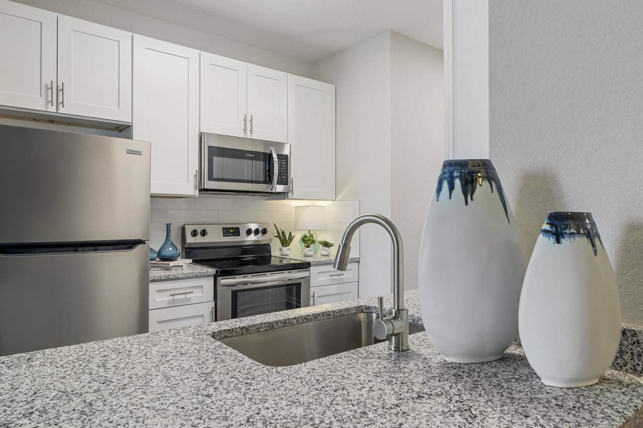 Reserve at Beachline Apartments