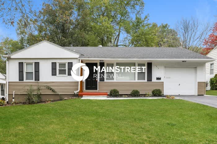 1812 Northeast 54th Terrace