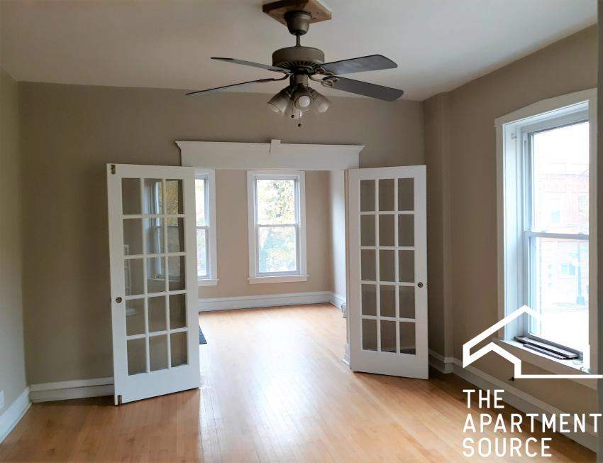 2857 North Damen Ave.