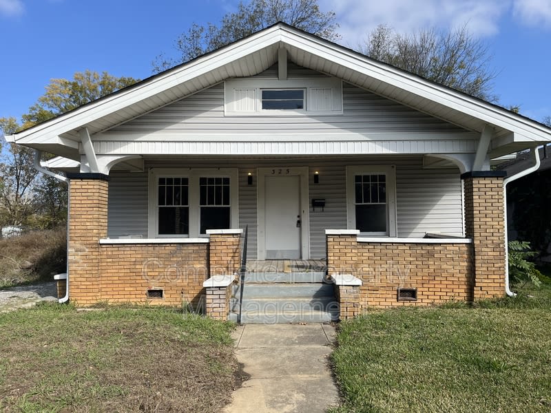 325 12th Street Southwest