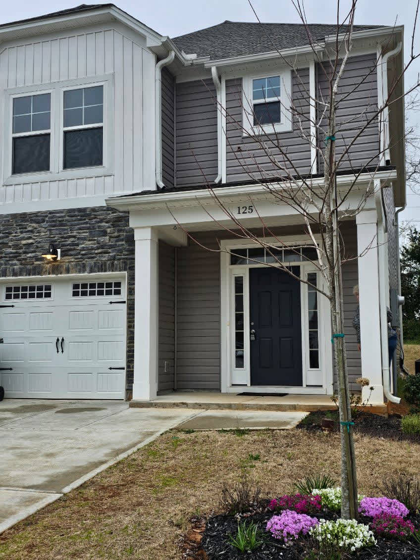 125 Highland Park Court