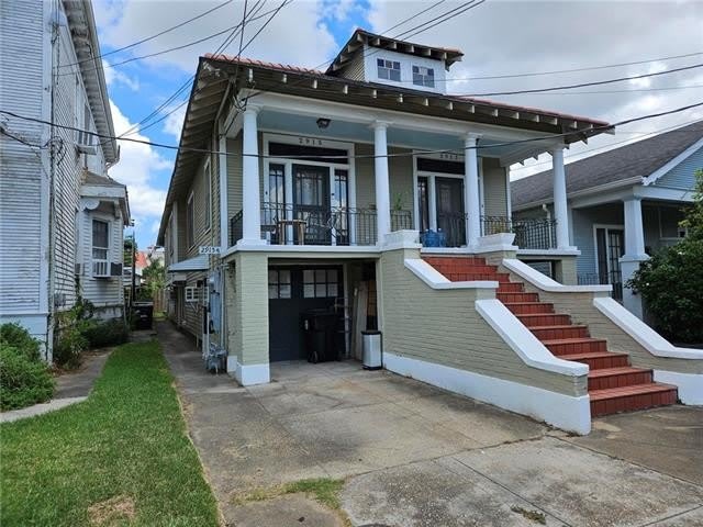 2915 GRAND RT ST. JOHN Street