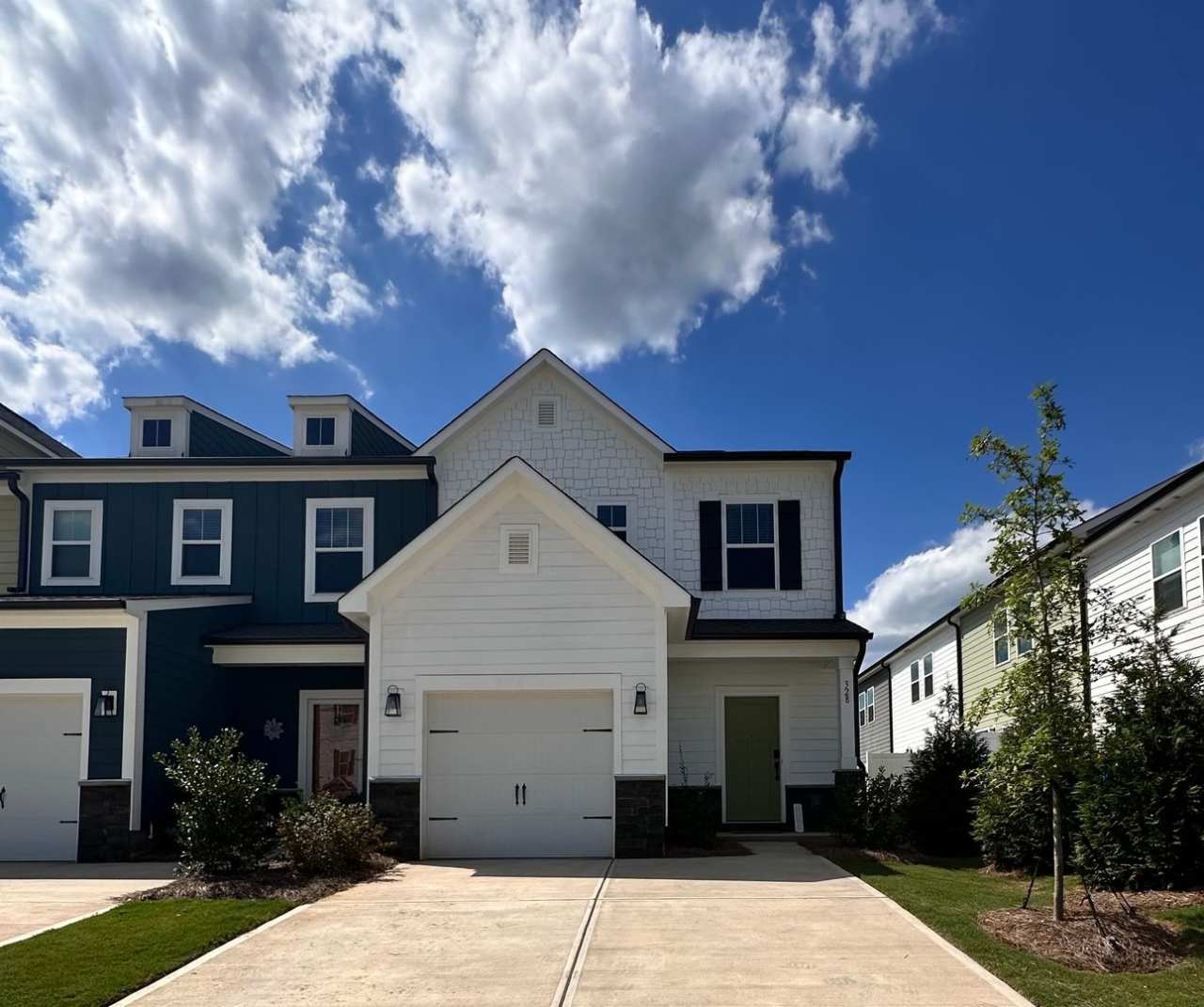 Exclusively Offered by Muse Realty Rentals, LLC