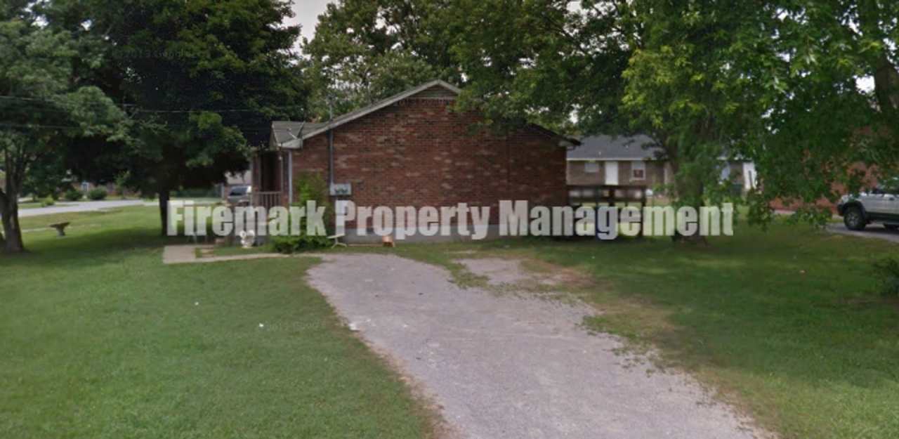 2 Bedroom, 1 bath, 1 Story Duplex