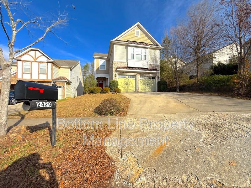 2420 Early Flight Dr