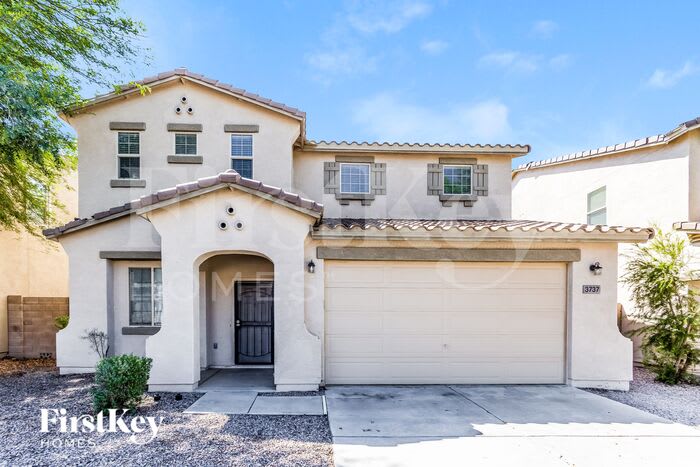 3737 East Longhorn Street