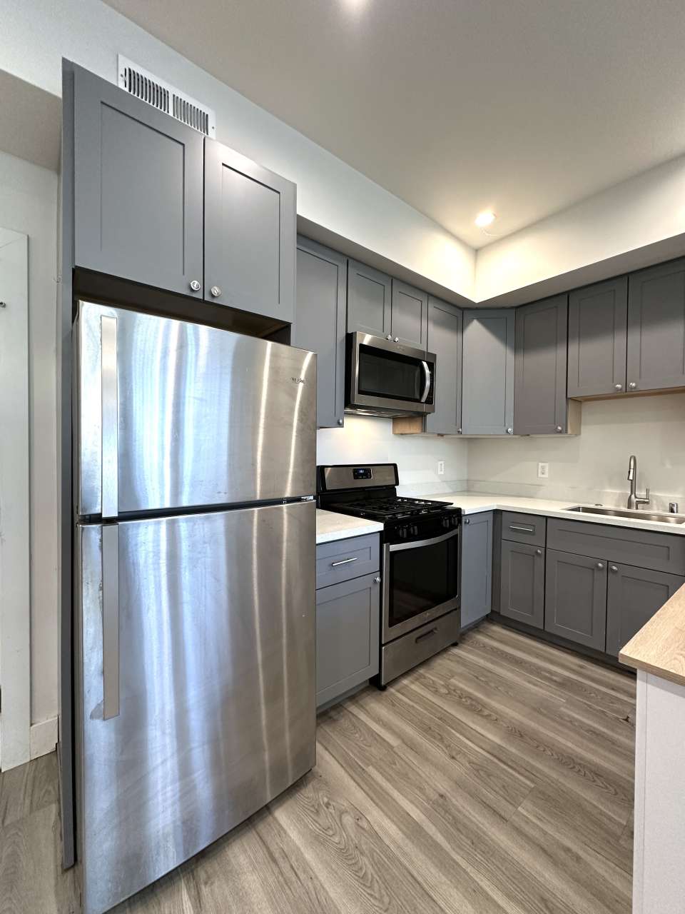 3005 San Bruno Avenue