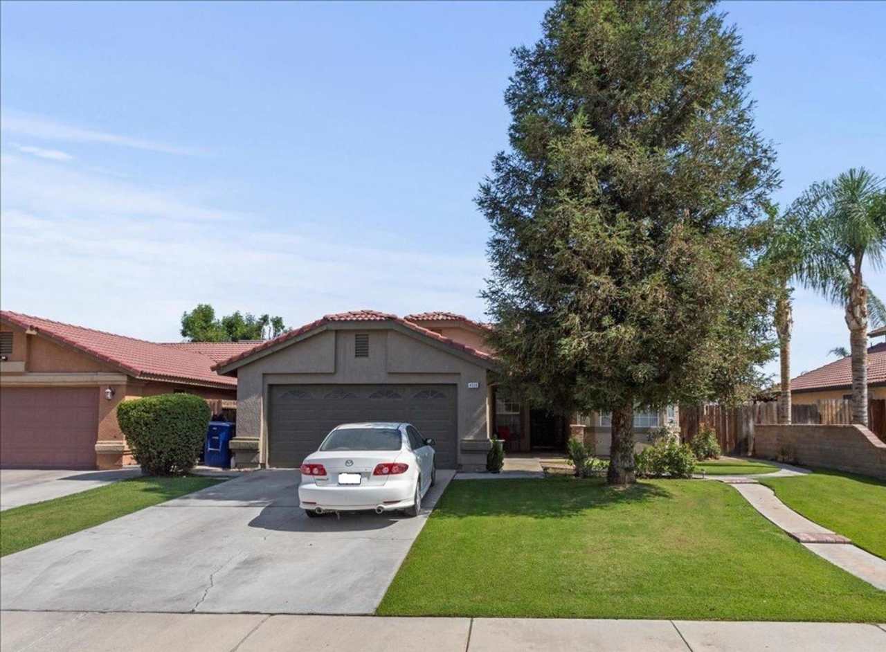 Spacious 4-Bedroom Home with Pool