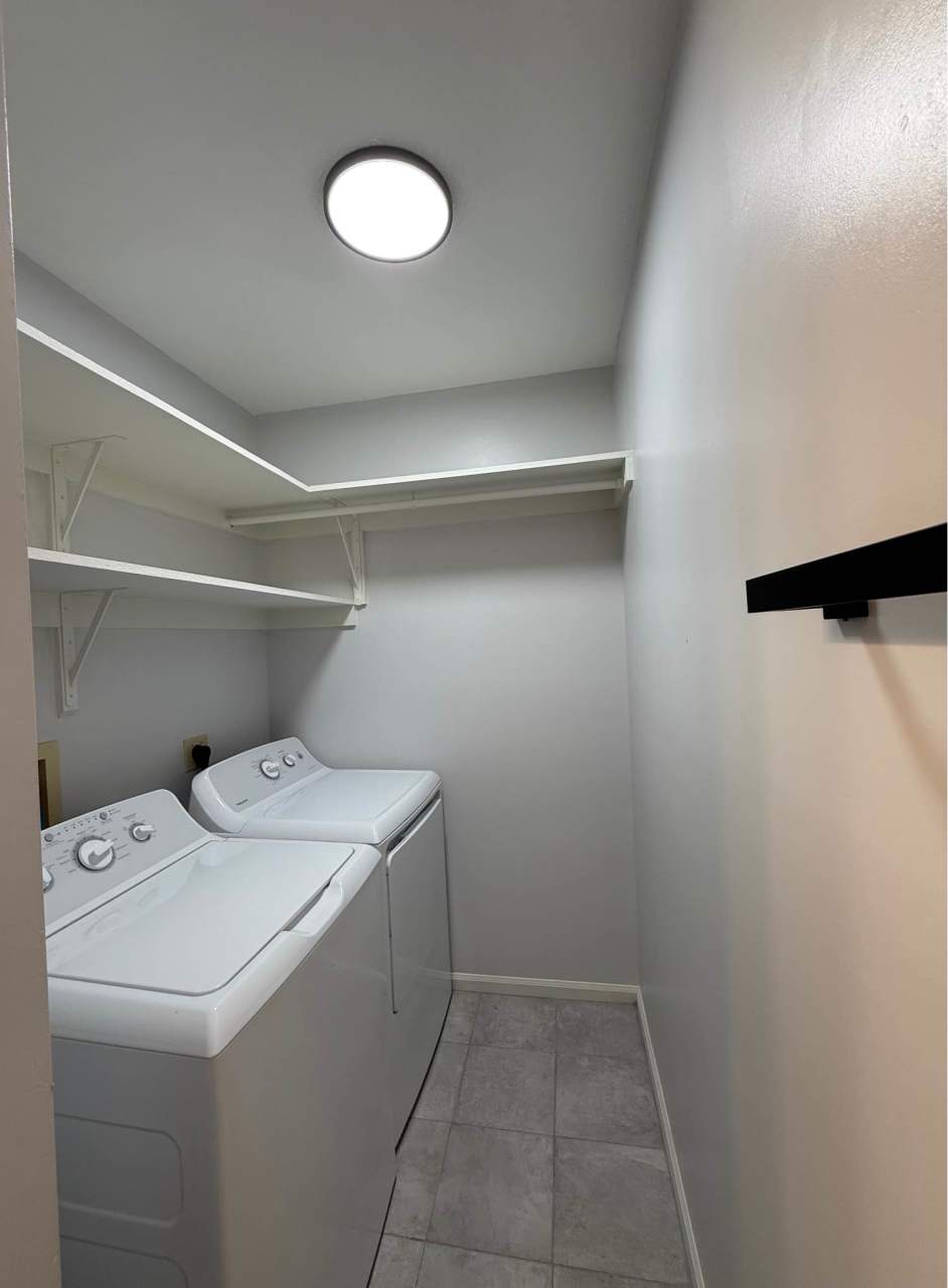 6735 South 153rd Circle