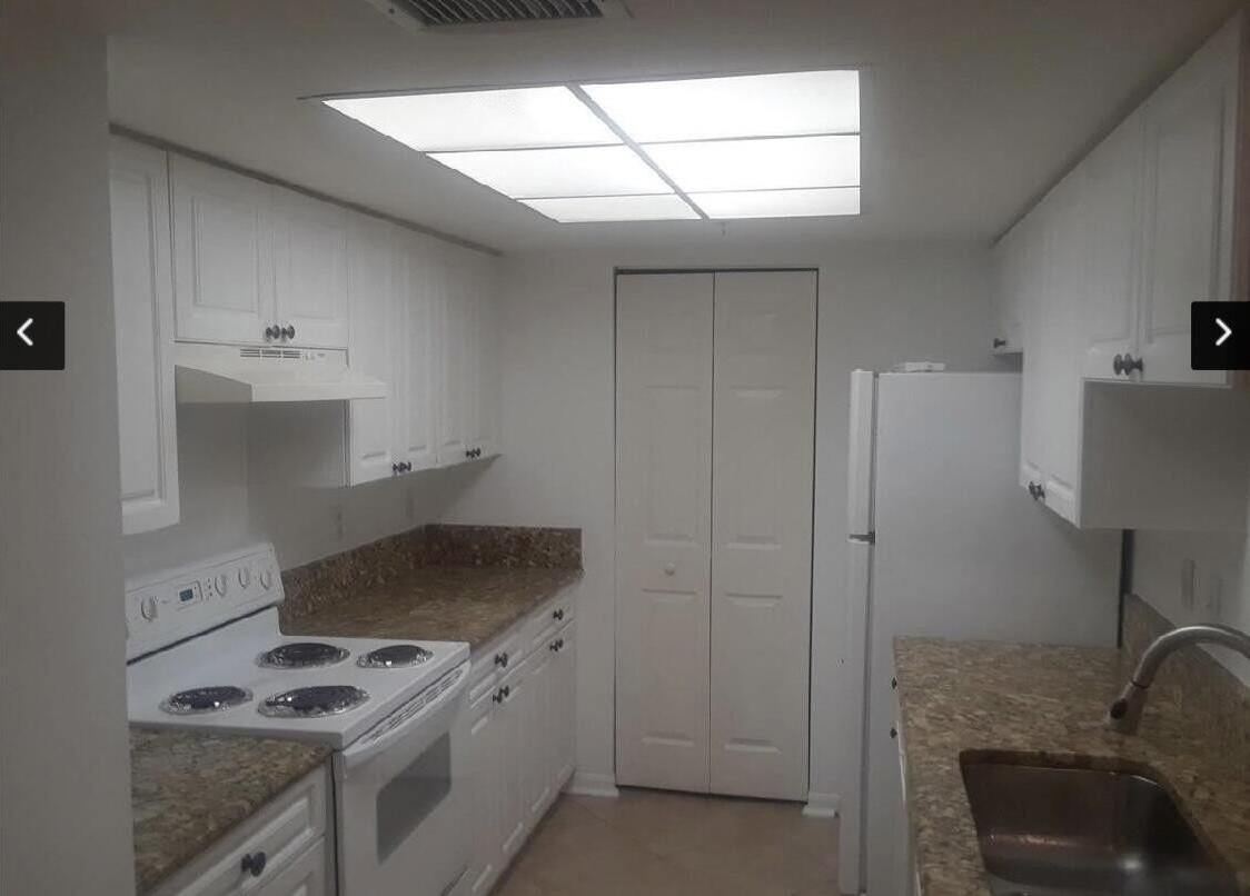 100 Crestwood Court N