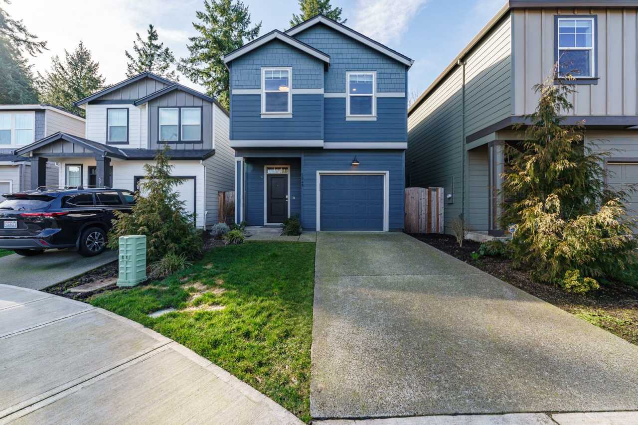 3 Bedroom 2.5 Bath Home with Small Private Backyard Oasis