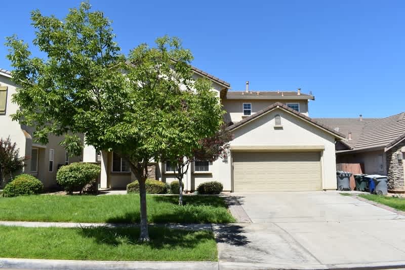 3587 Sarasota Avenue