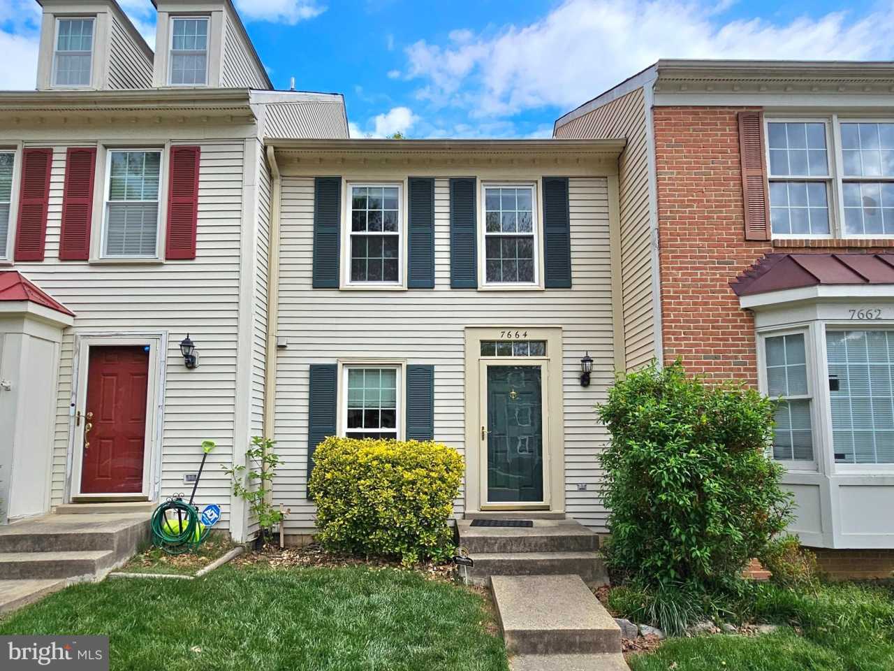 7664 NORTHERN OAKS Court