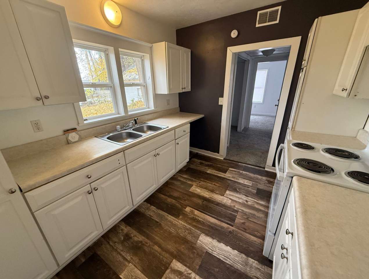 Large Duplex Available 6BD 2 BTH