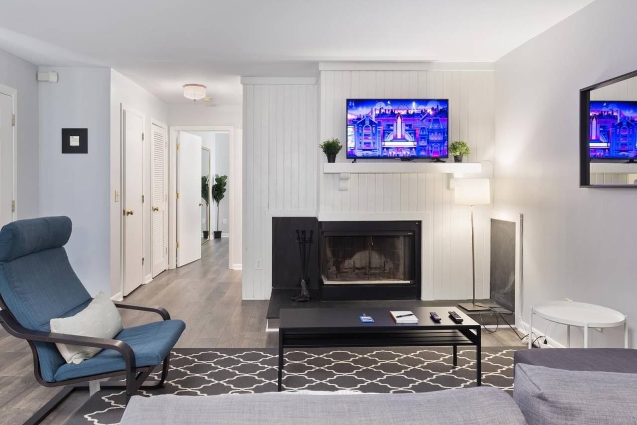 334 Summerwalk Circle