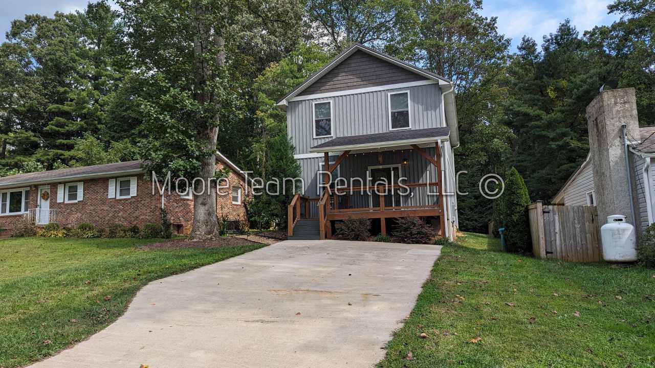 4 Bed, 2 Story - Built in 2020