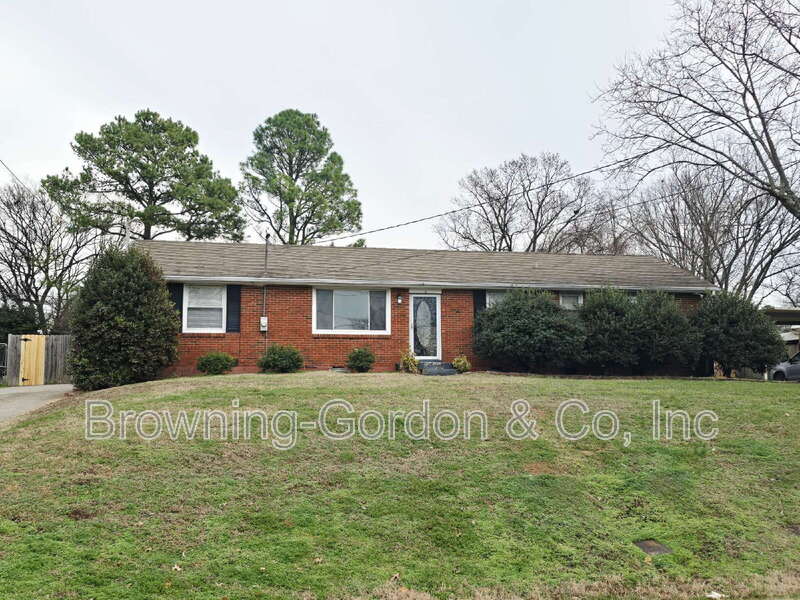 241 Bonnacroft Drive