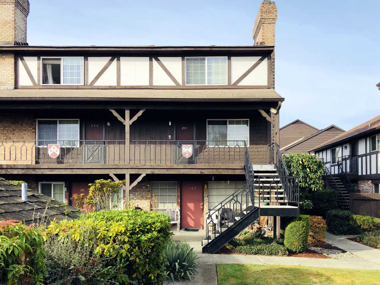 Cambridge Square South