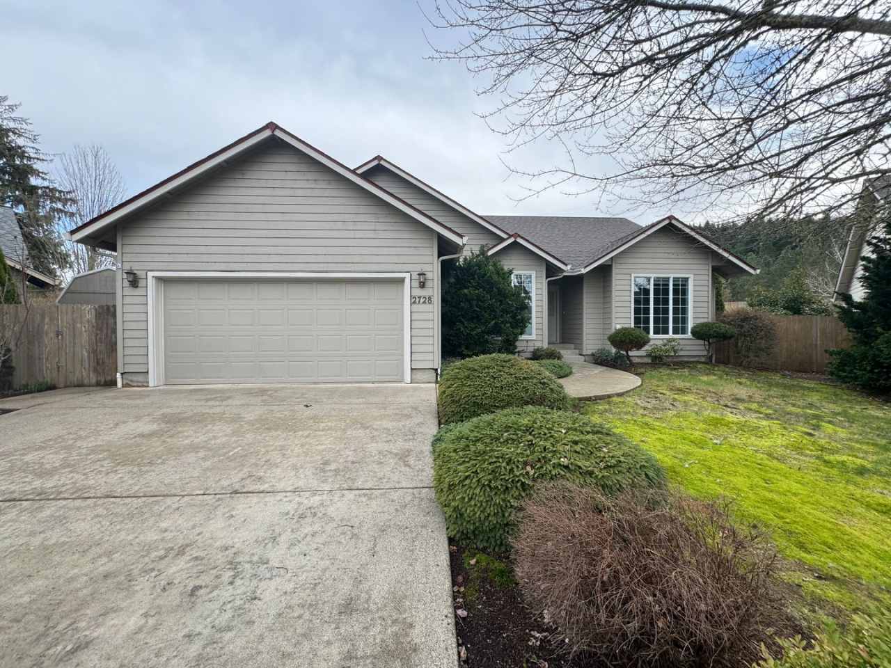 3 bedroom 2 bath home in Sutherlin