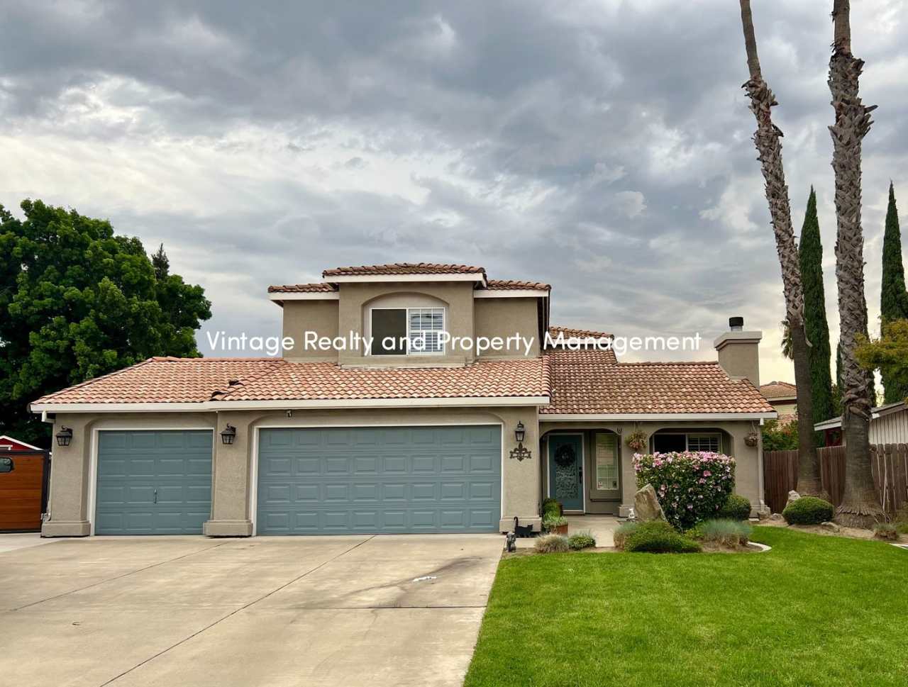 Ready To Go Top Of The Line 4 Bedroom Two Story Home!!!