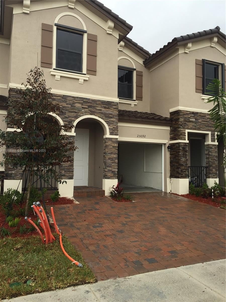 25092 SW 115th Ave