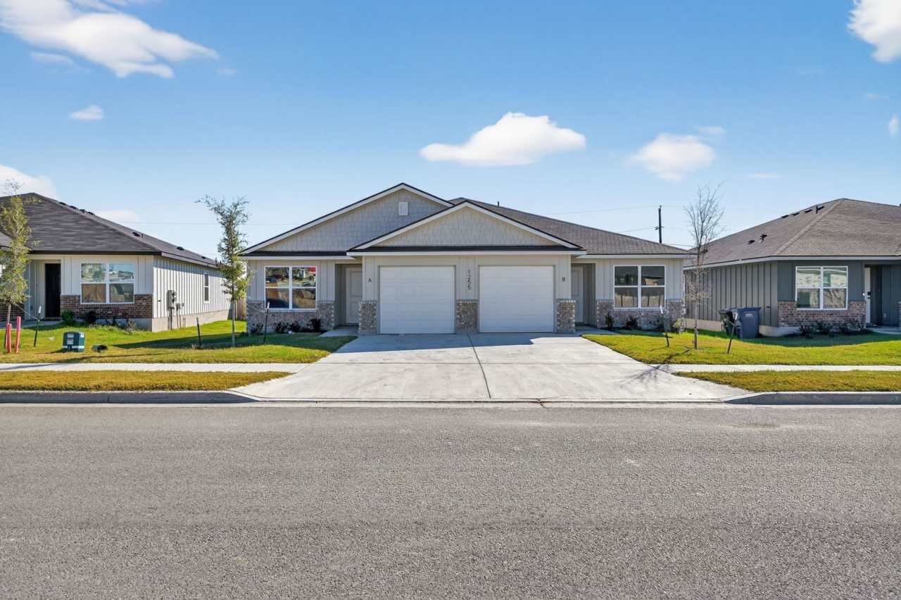 Charming 3BR Duplex in Copperas Cove