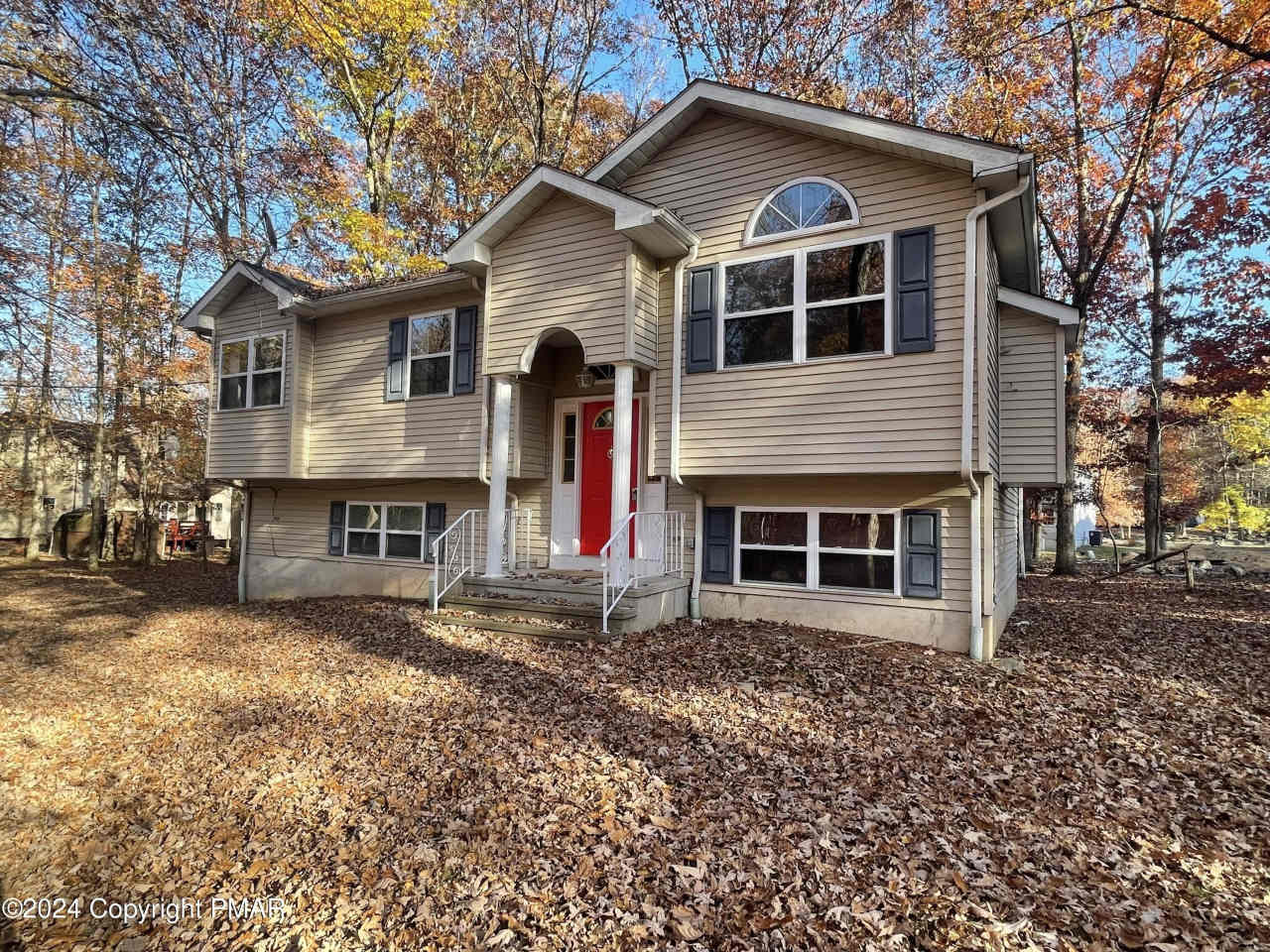 4225 Woodacres Drive