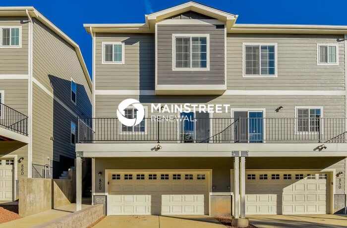 850 Promontory Rock Grove