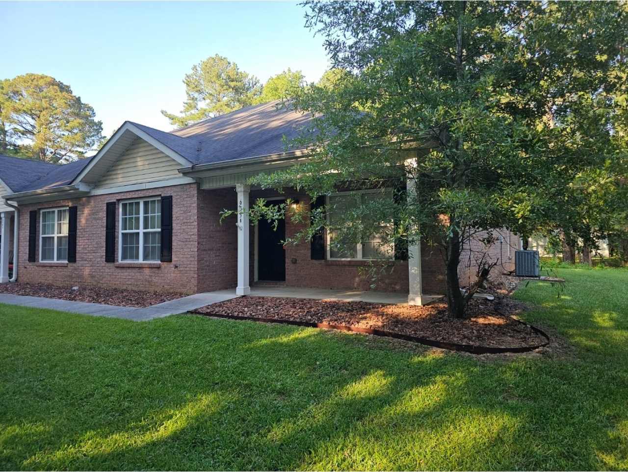 Fayette County's Tyrone Duplex - 2 bedroom, 2 bath - move in ready