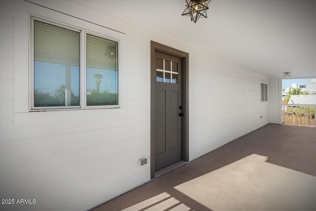 1338 W MONROE Street unit: W