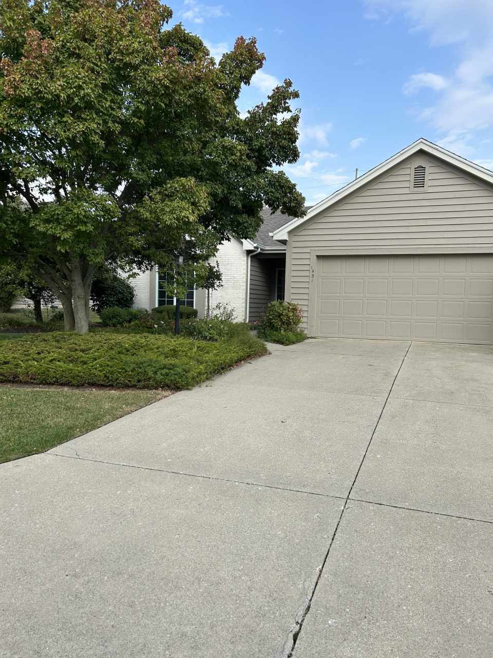 1431 Shingle Oak Pointe