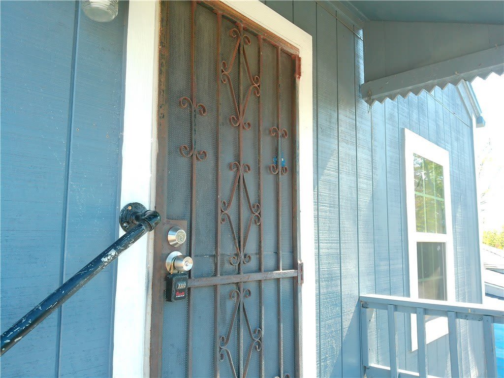 801 S Alameda Street unit: C