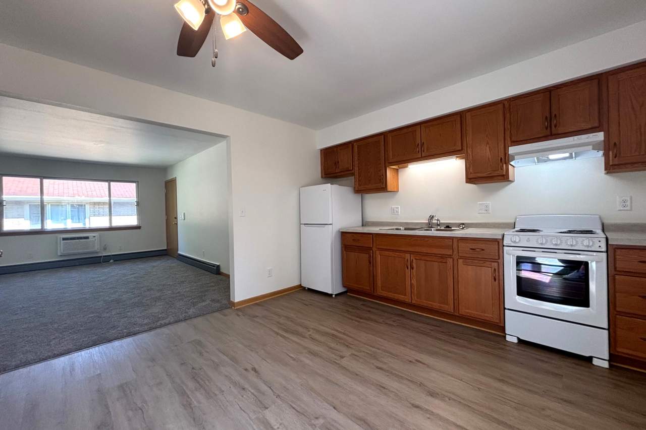 2411 Brentwood Parkway - C