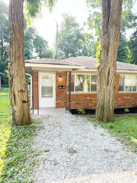 4637 Crestview Avenue