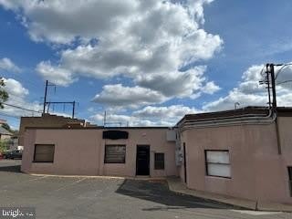 105 E GLENSIDE Avenue unit: D/E