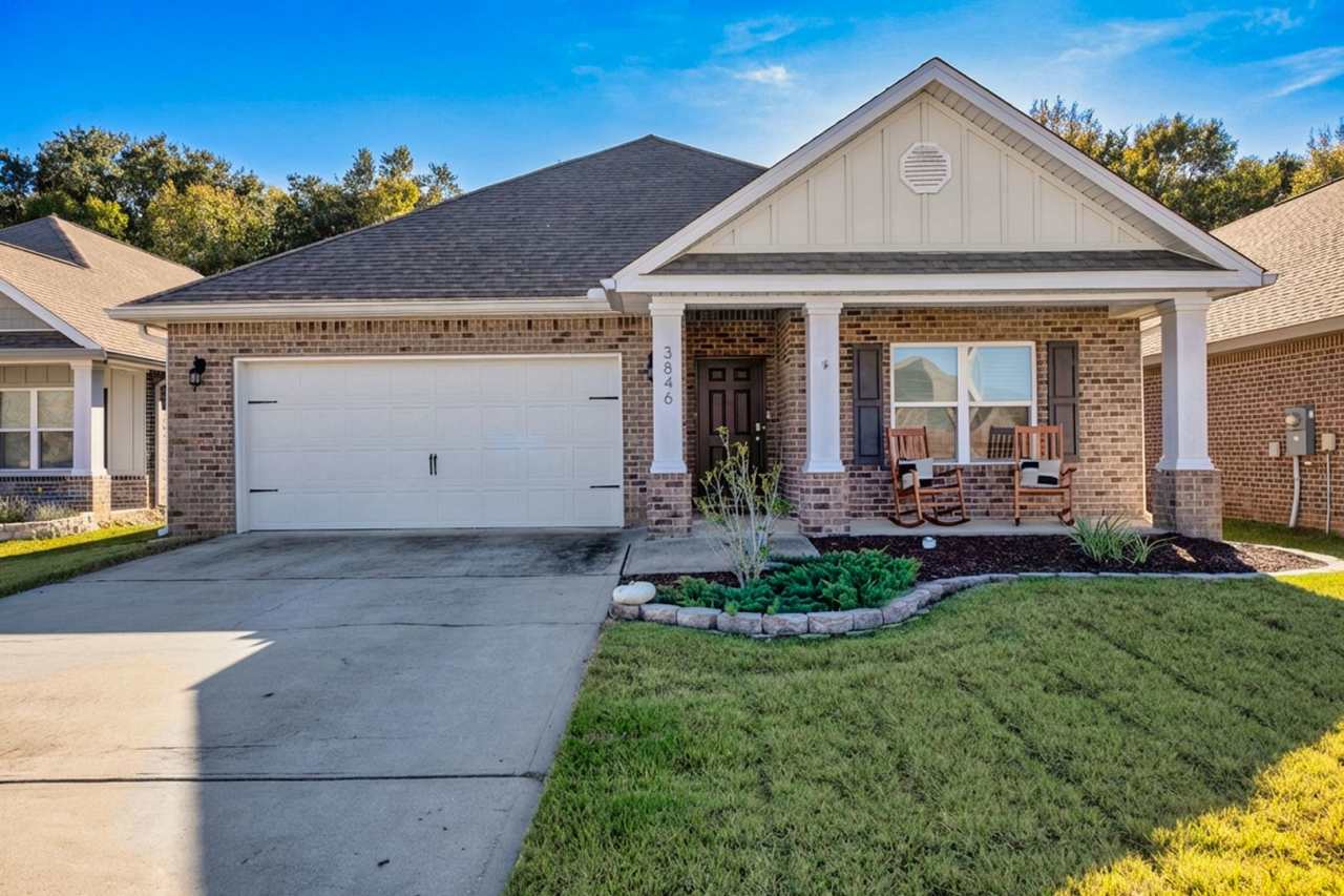 Spacious 4BR Beauty in Hawks Landing!