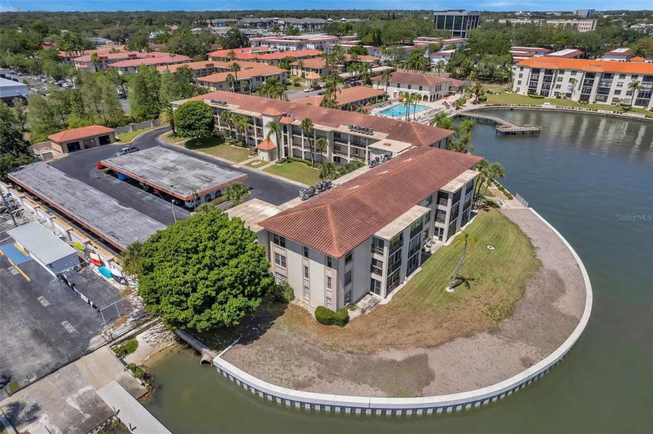 Resort- Style Gated Community in the Heart of Clearwater