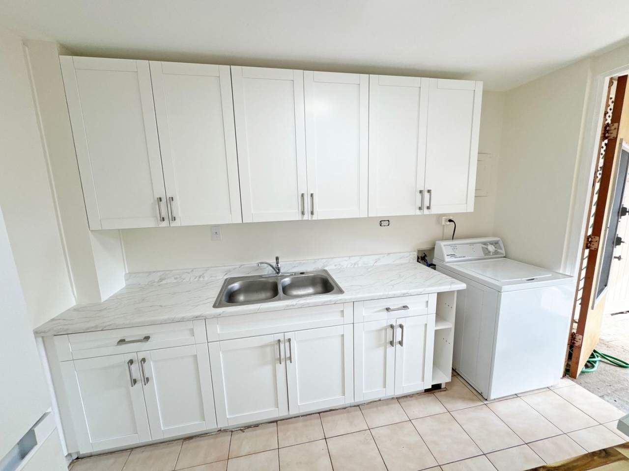 Three Bedroom townhome in Hale Ola - $2850/mo - Pet Considered