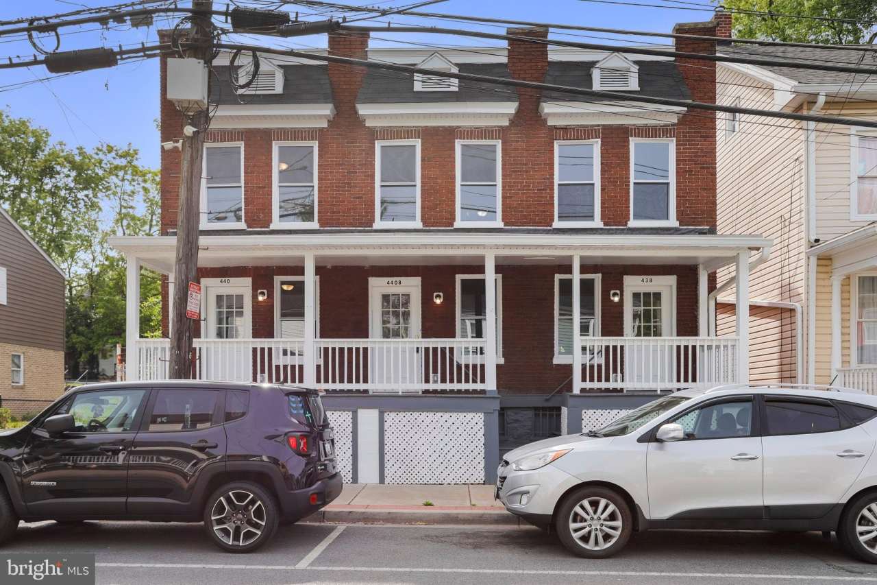 440 JONATHAN Street unit: A