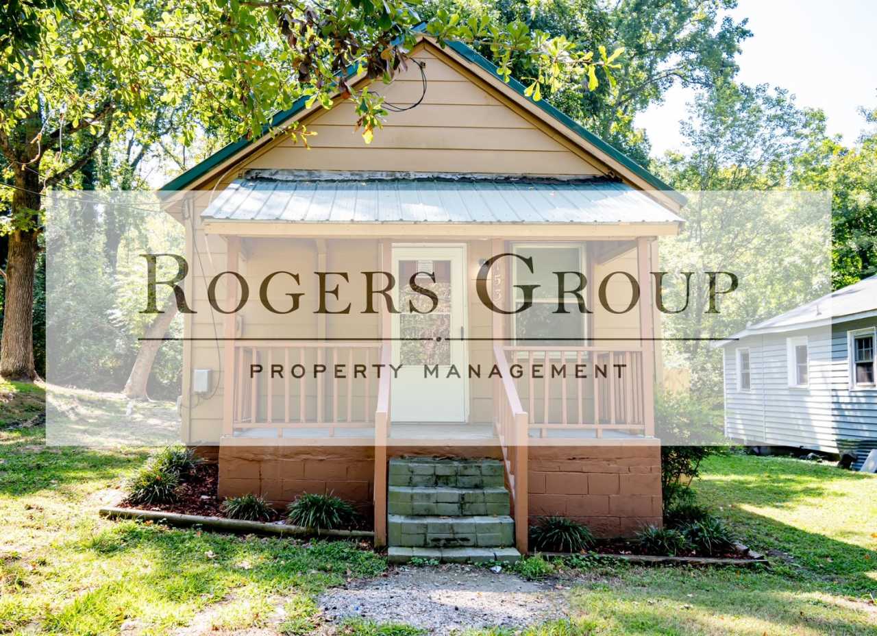 $500 RENT CREDIT SPECIAL - Homes for rent in Henderson NC - 453 Merriman Street - Schedule Showing Online at www.rentnc.net